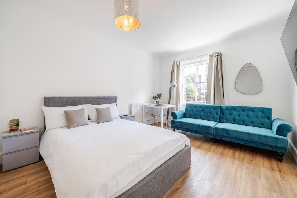 House 10 Mins To Tower Bridge Hot Tub & Parking Londres Exterior foto