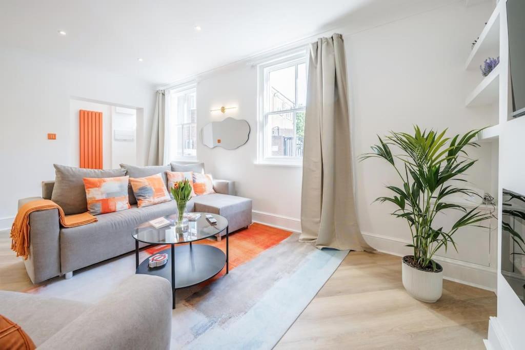 House 10 Mins To Tower Bridge Hot Tub & Parking Londres Exterior foto