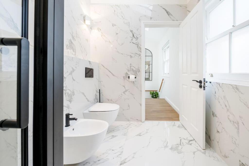 House 10 Mins To Tower Bridge Hot Tub & Parking Londres Exterior foto